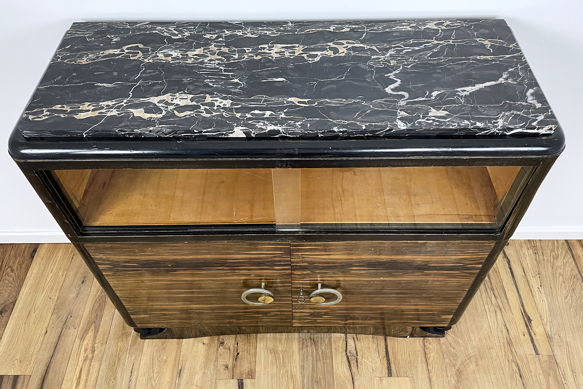 Art Deco chest of drawers from France with beautiful Makassar