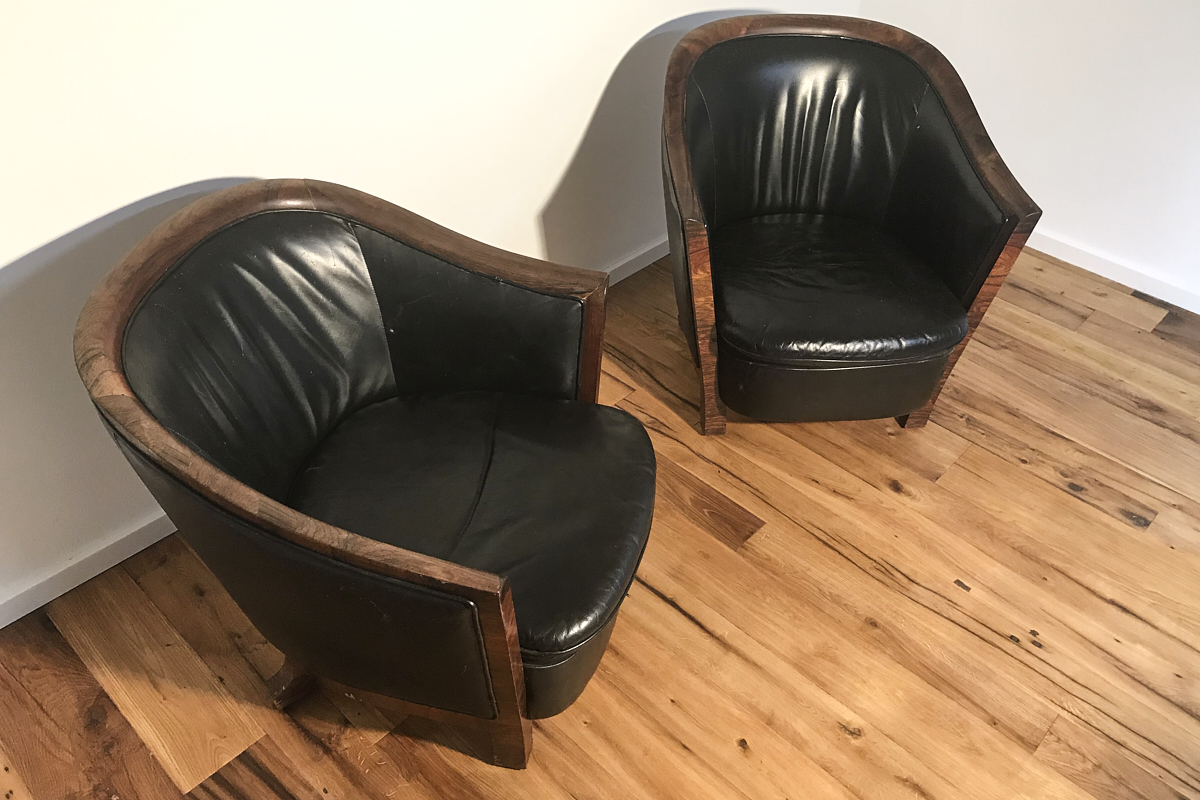 Art Deco armchair made of Kingwood and black leather around 1940