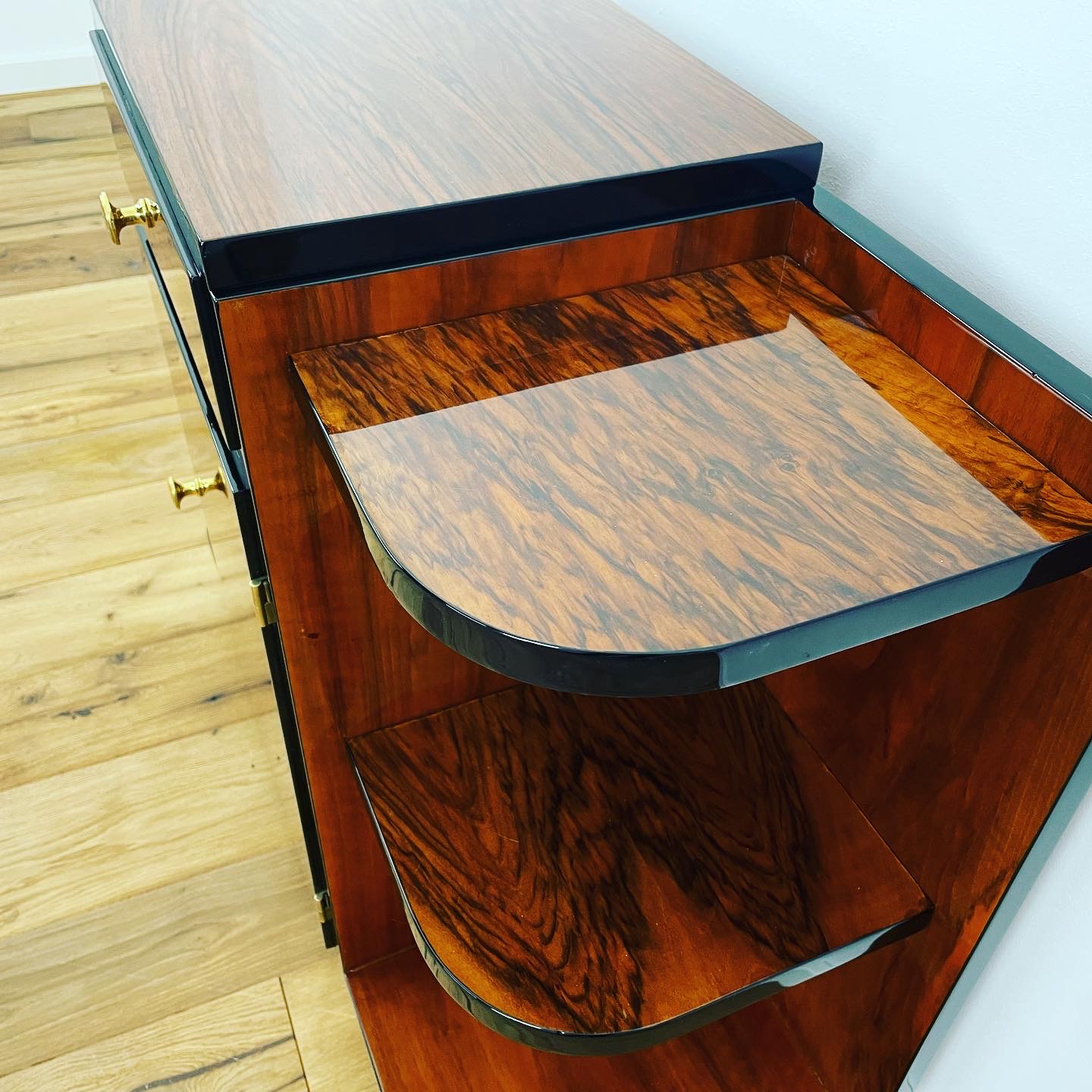 Art Deco bar with Caucasian walnut and black piano lacquer from Germany around 1930