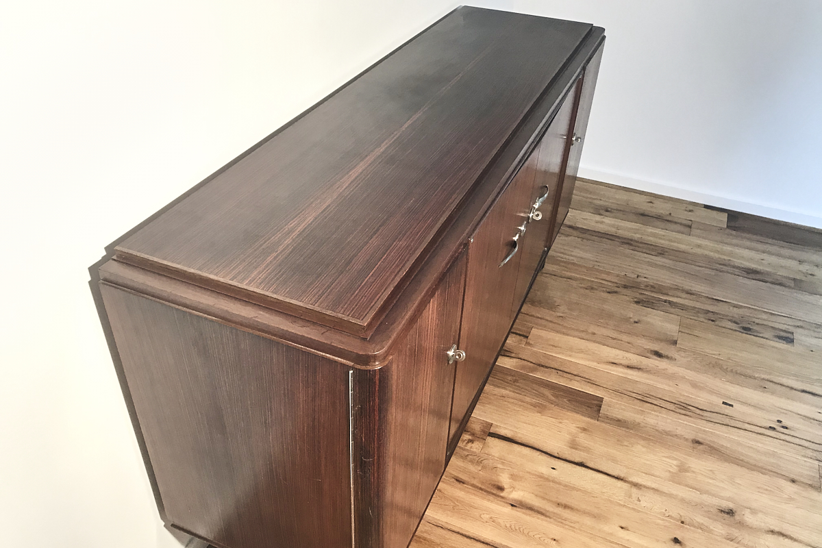 Art Deco rosewood sideboard from France around 1925 with a great foot