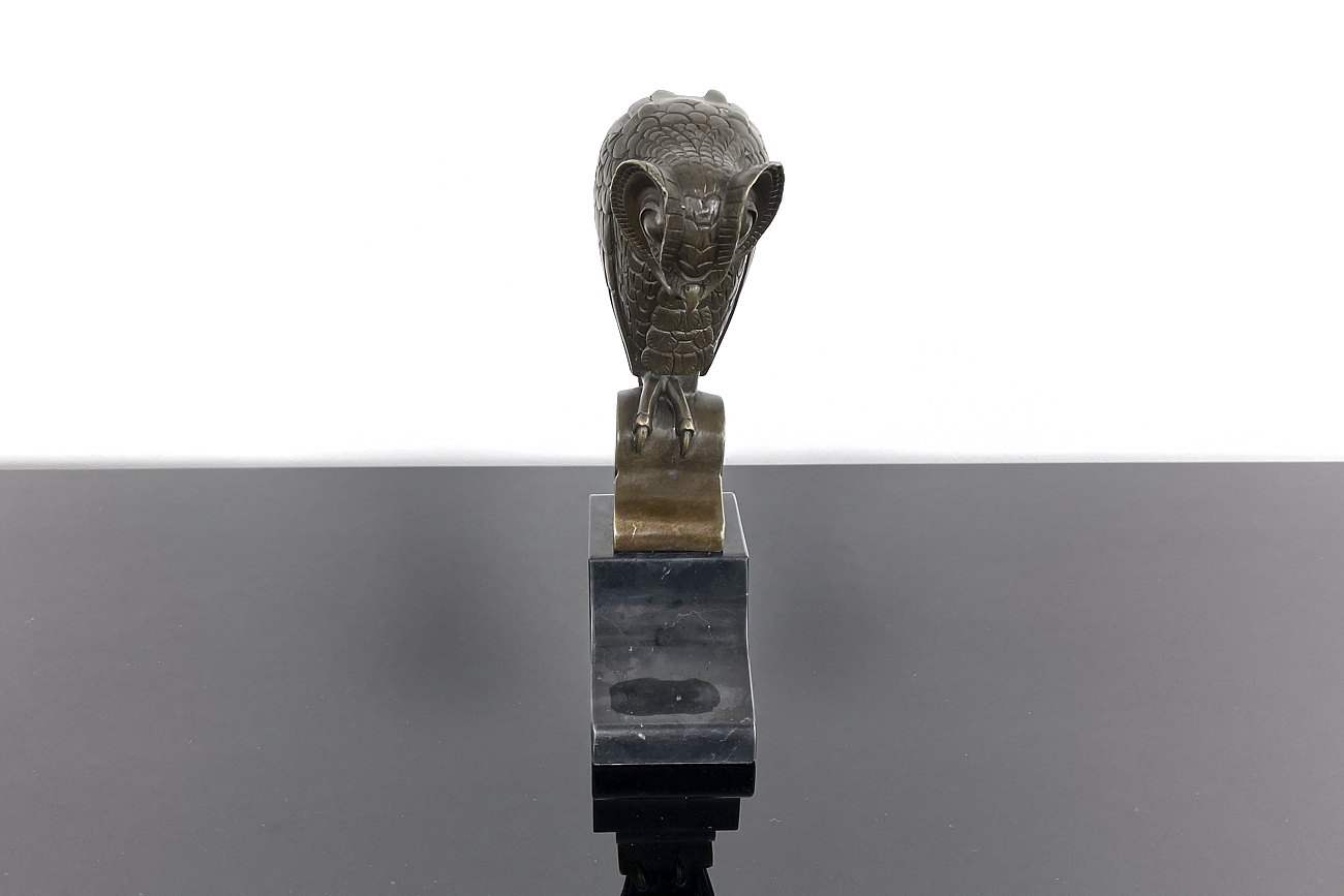 Decorative bronze in Art Deco style