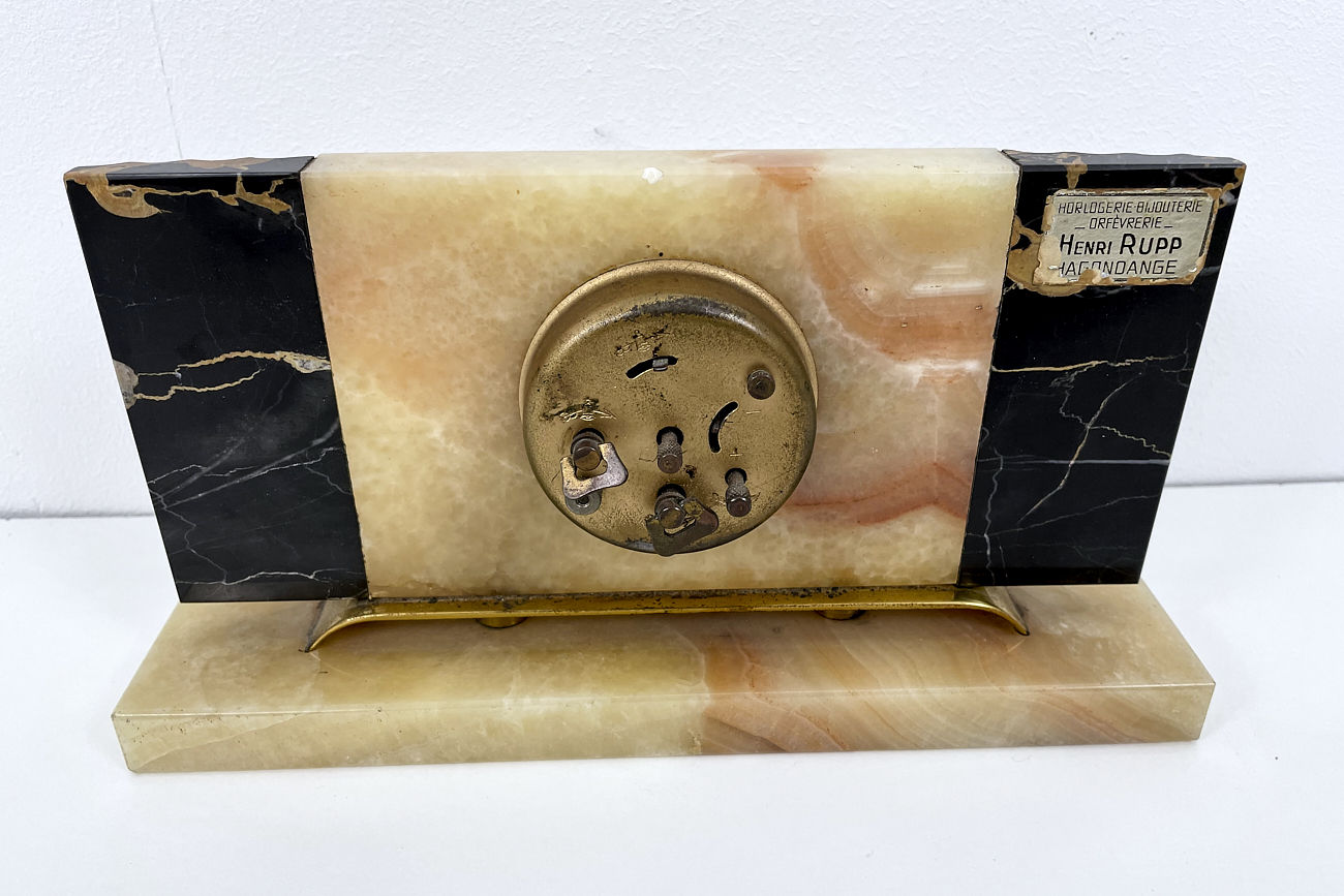 Art Deco clock in marble from Paris "Bayard - Henri Rupp"