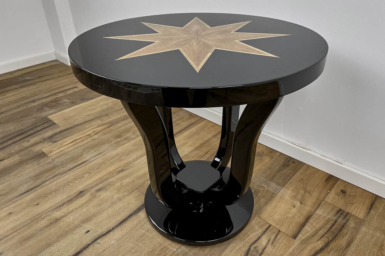 Art Deco side table with curved legs and stunning ash veneer