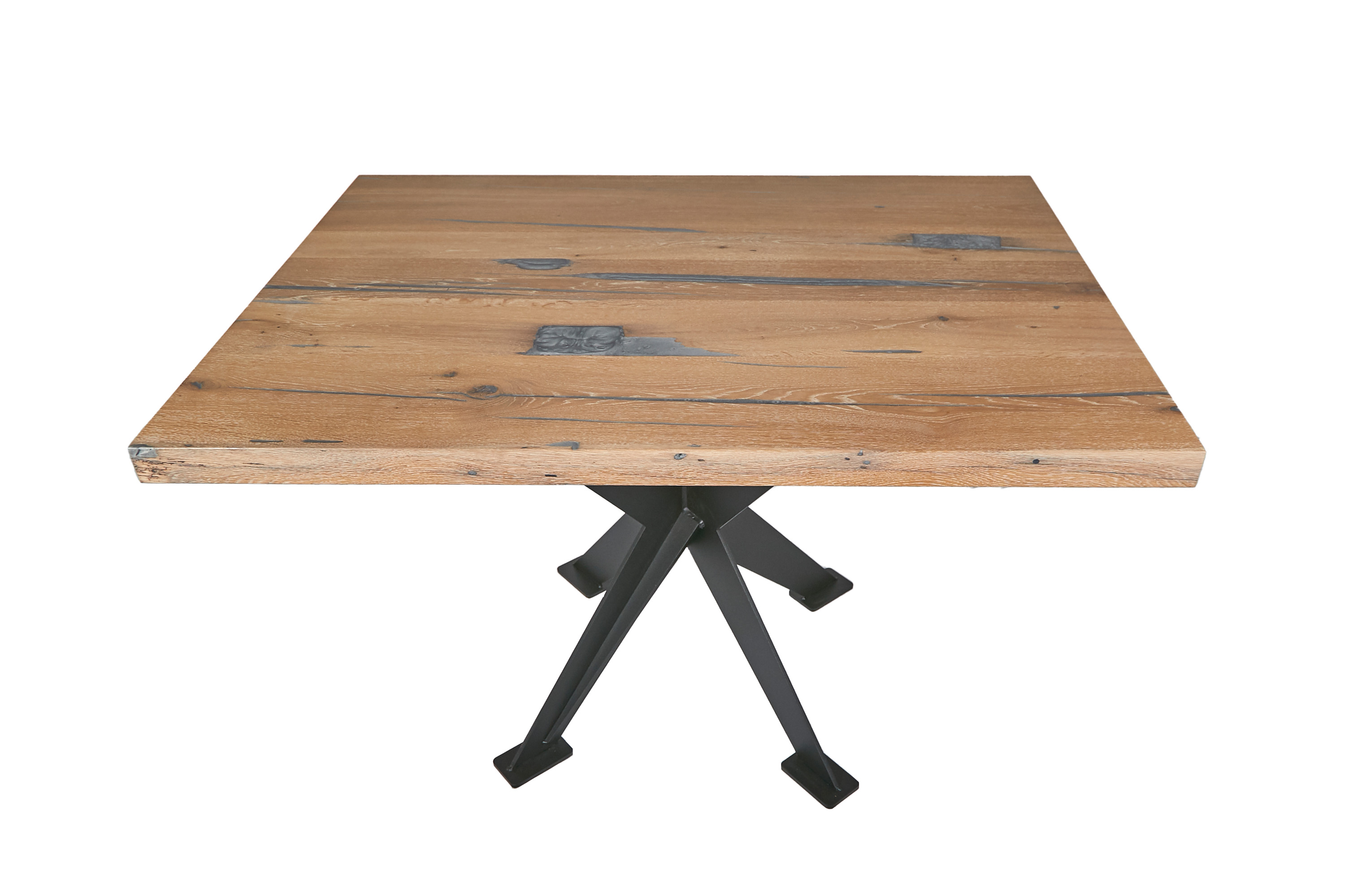 Oak table top with a smoky touch