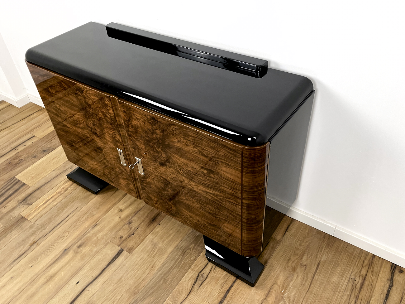 Art Deco chest of drawers from Berlin around 1930