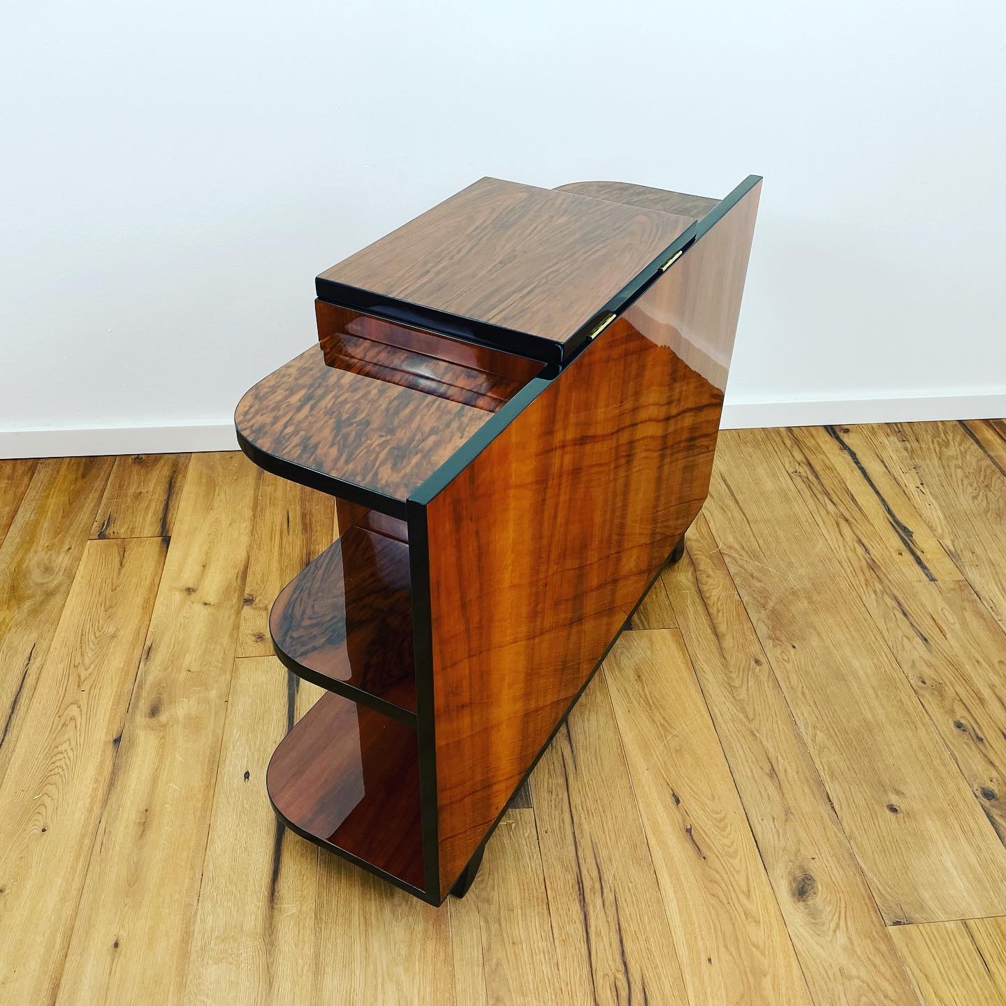 Art Deco bar with Caucasian walnut and black piano lacquer from Germany around 1930
