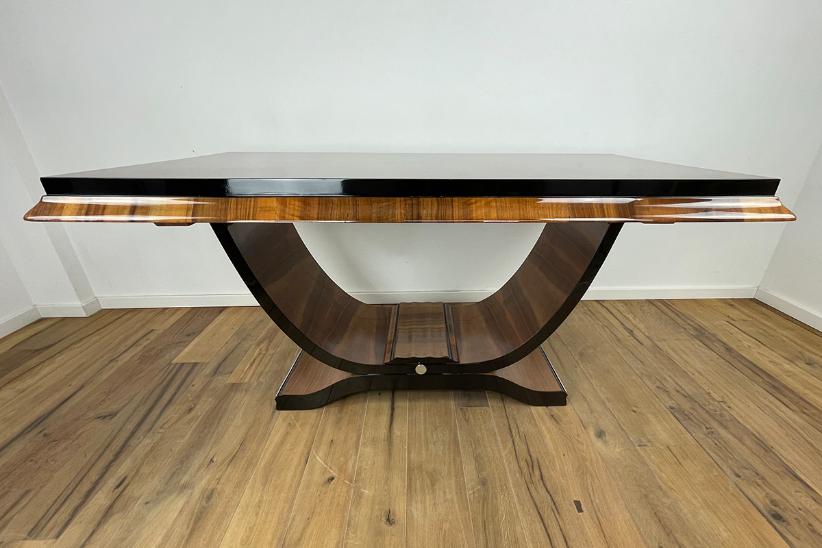 Art Deco dining table / gondola table from Paris around 1925, a very rare and valuable version
