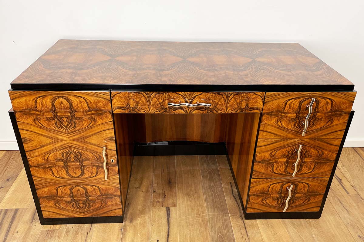 Art Deco Desk from Paris 'Villa Victor Hugo' Around 1925 with Stunning Walnut