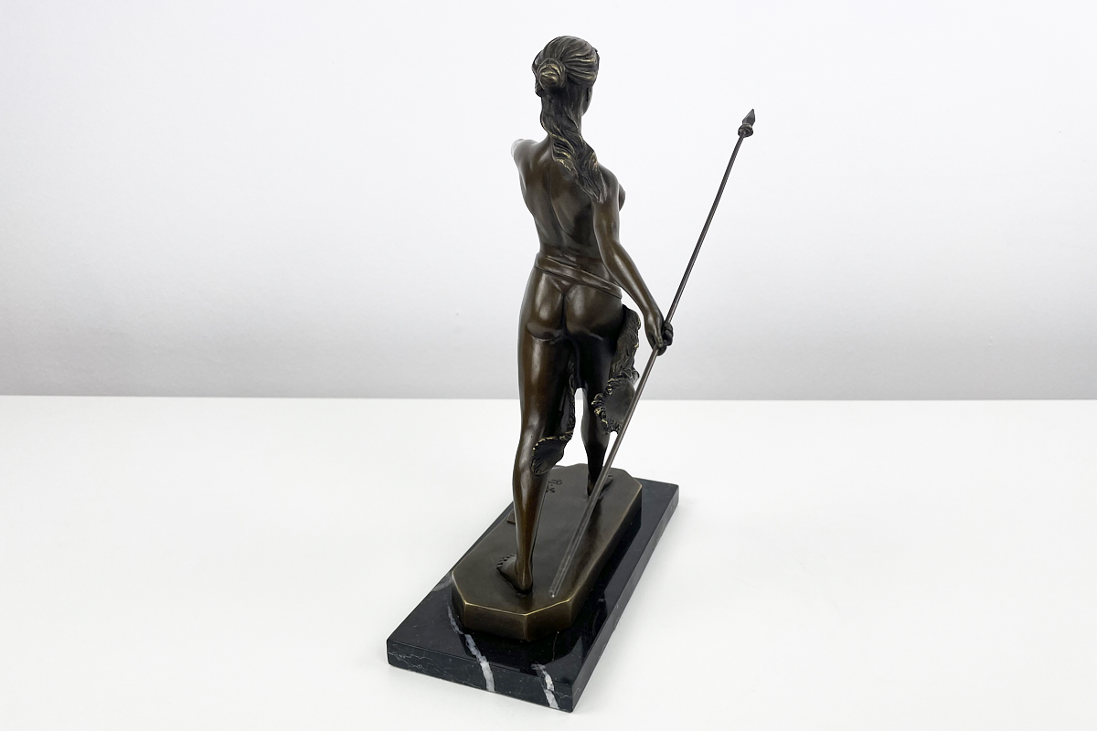 Beautiful bronze figure