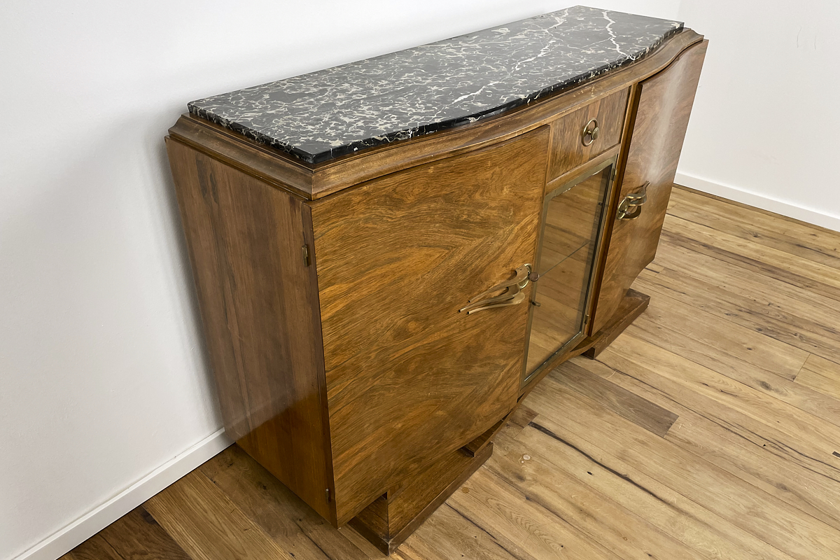 Art Deco sideboard from Paris around 1925 with walnut veneer