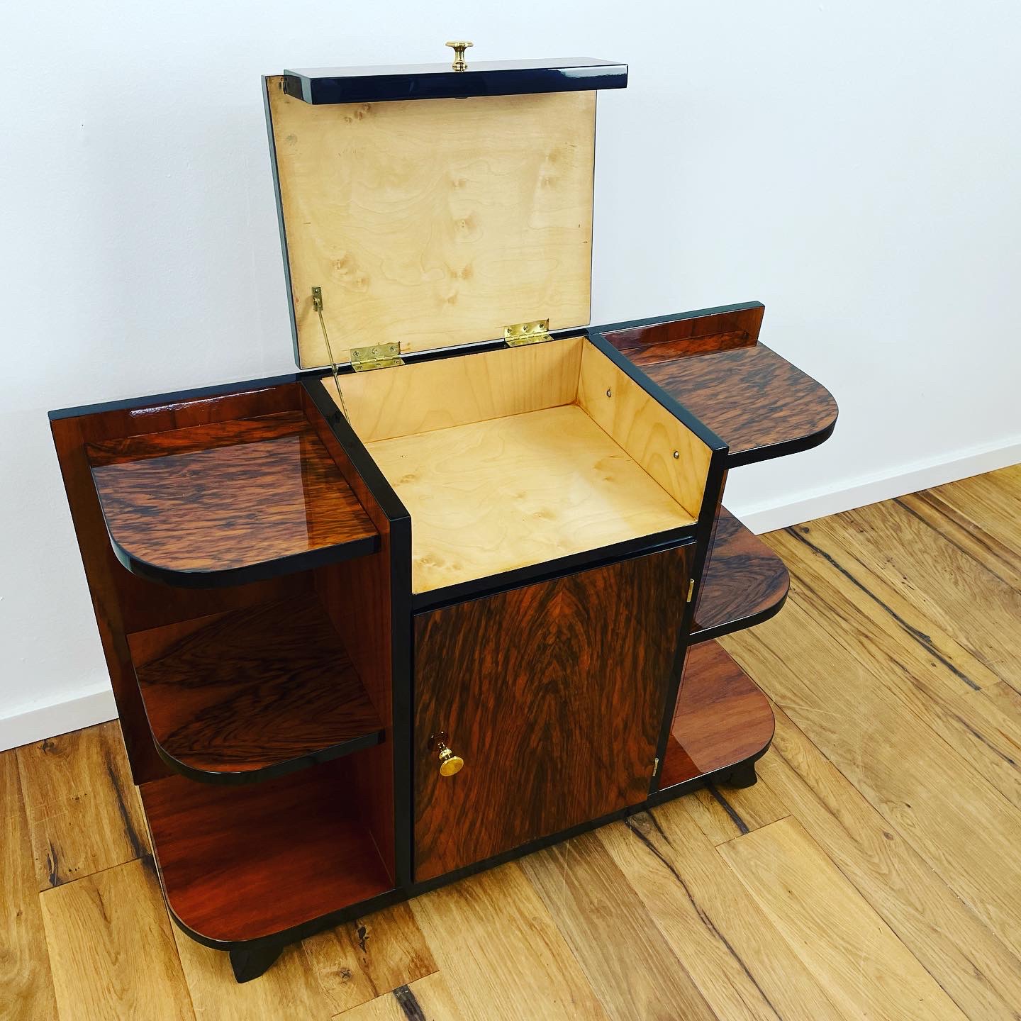 Art Deco bar with Caucasian walnut and black piano lacquer from Germany around 1930
