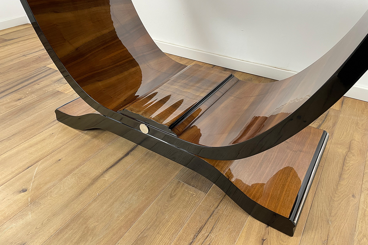 Art Deco dining table / gondola table from Paris around 1925, a very rare and valuable version