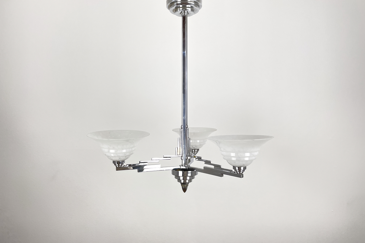Art Deco lamp France around 1925 Chrome stepped shape with white glass
