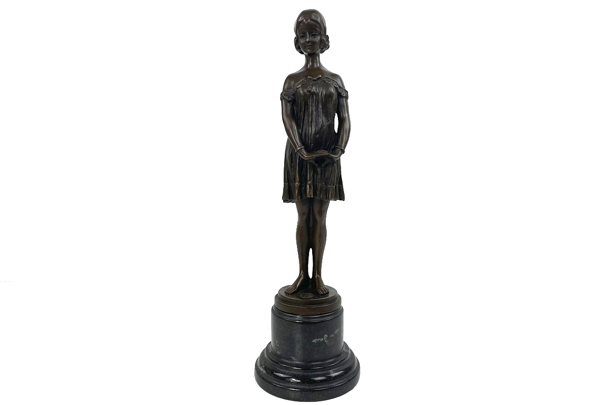 Beautiful bronze figure