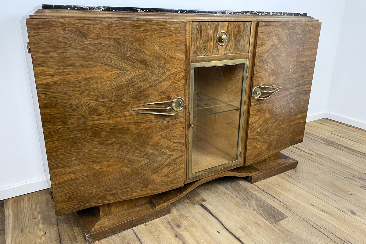 Art Deco sideboard from Paris around 1925 with walnut veneer