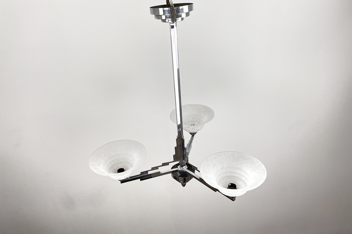 Art Deco lamp France around 1925 Chrome stepped shape with white glass