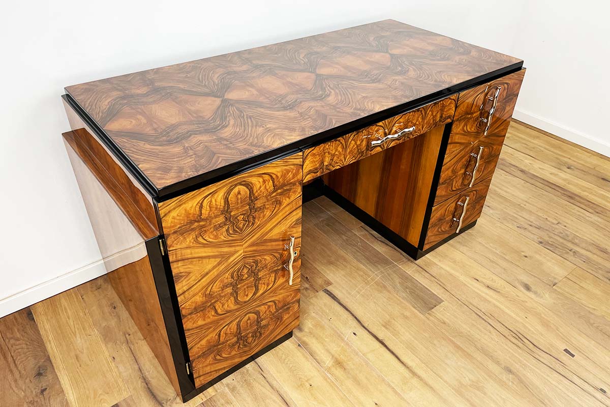 Art Deco Desk from Paris 'Villa Victor Hugo' Around 1925 with Stunning Walnut