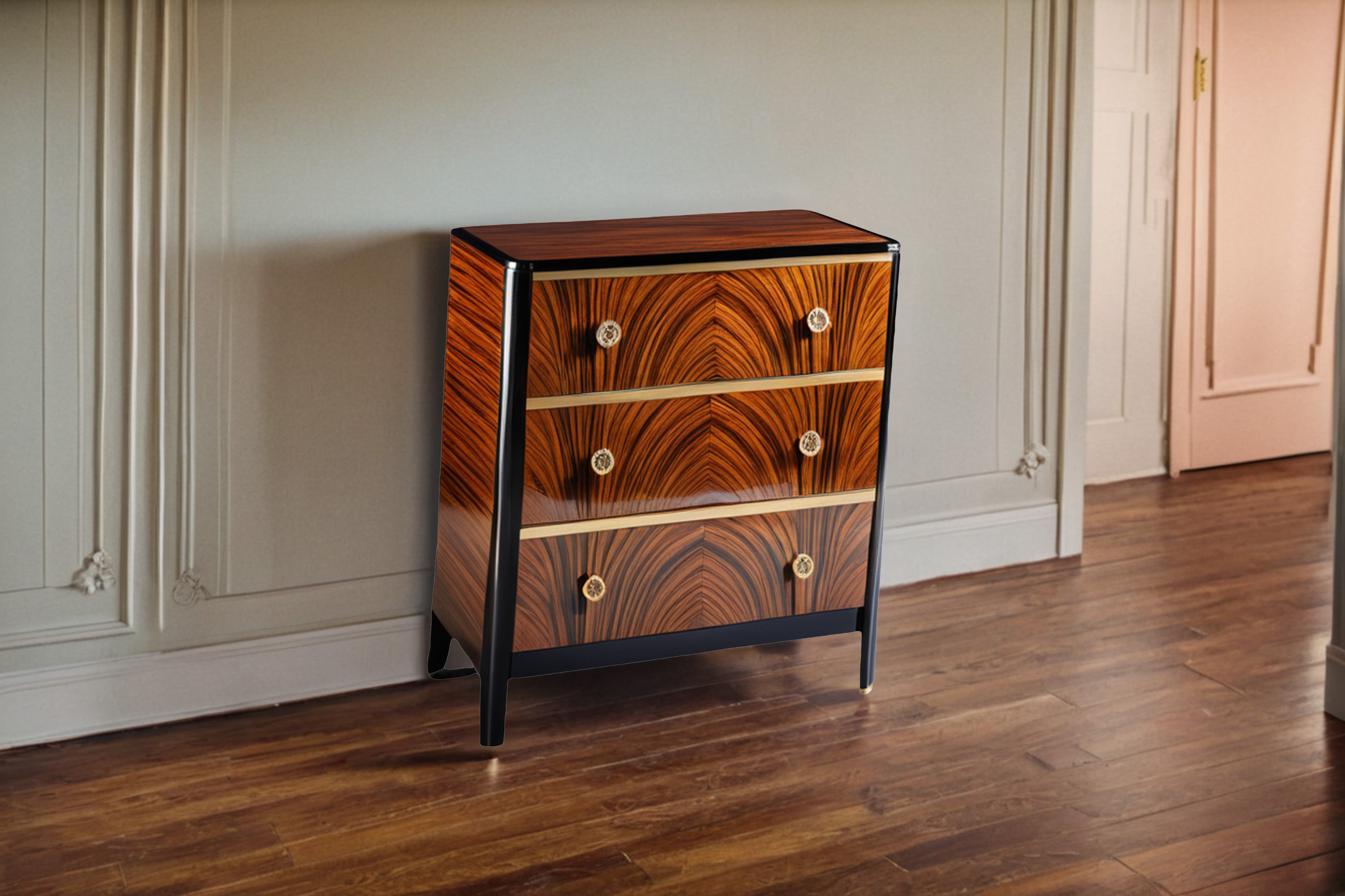 Art Deco chest of drawers with beautiful Macassar veneer