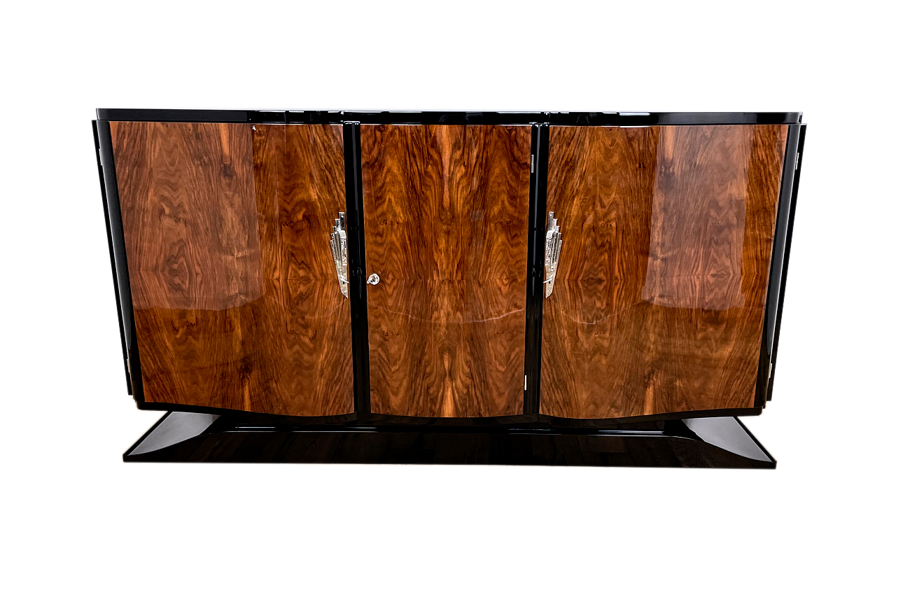 Art Deco sideboard with curved fronts in Caucasian nut from France around 1930
