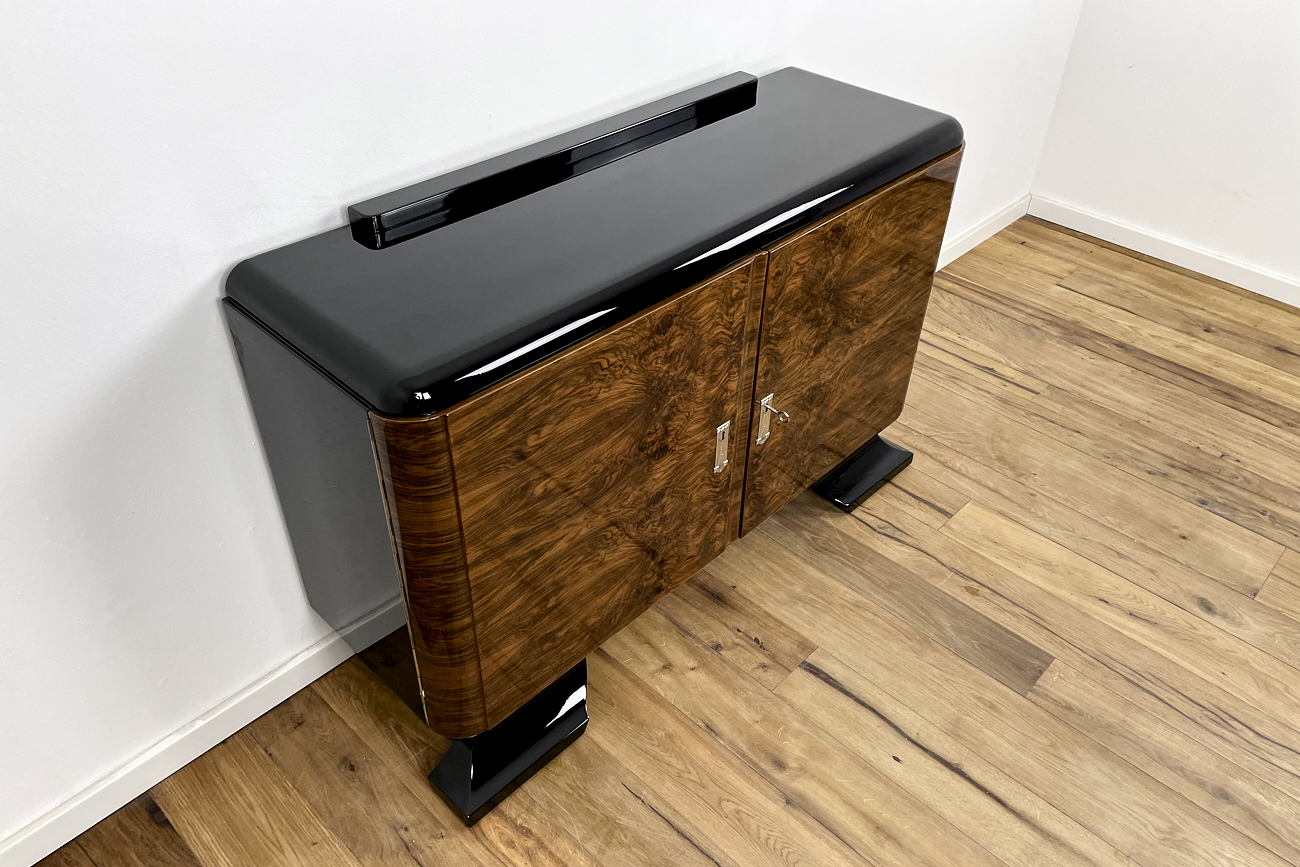 Art Deco chest of drawers from Berlin around 1930