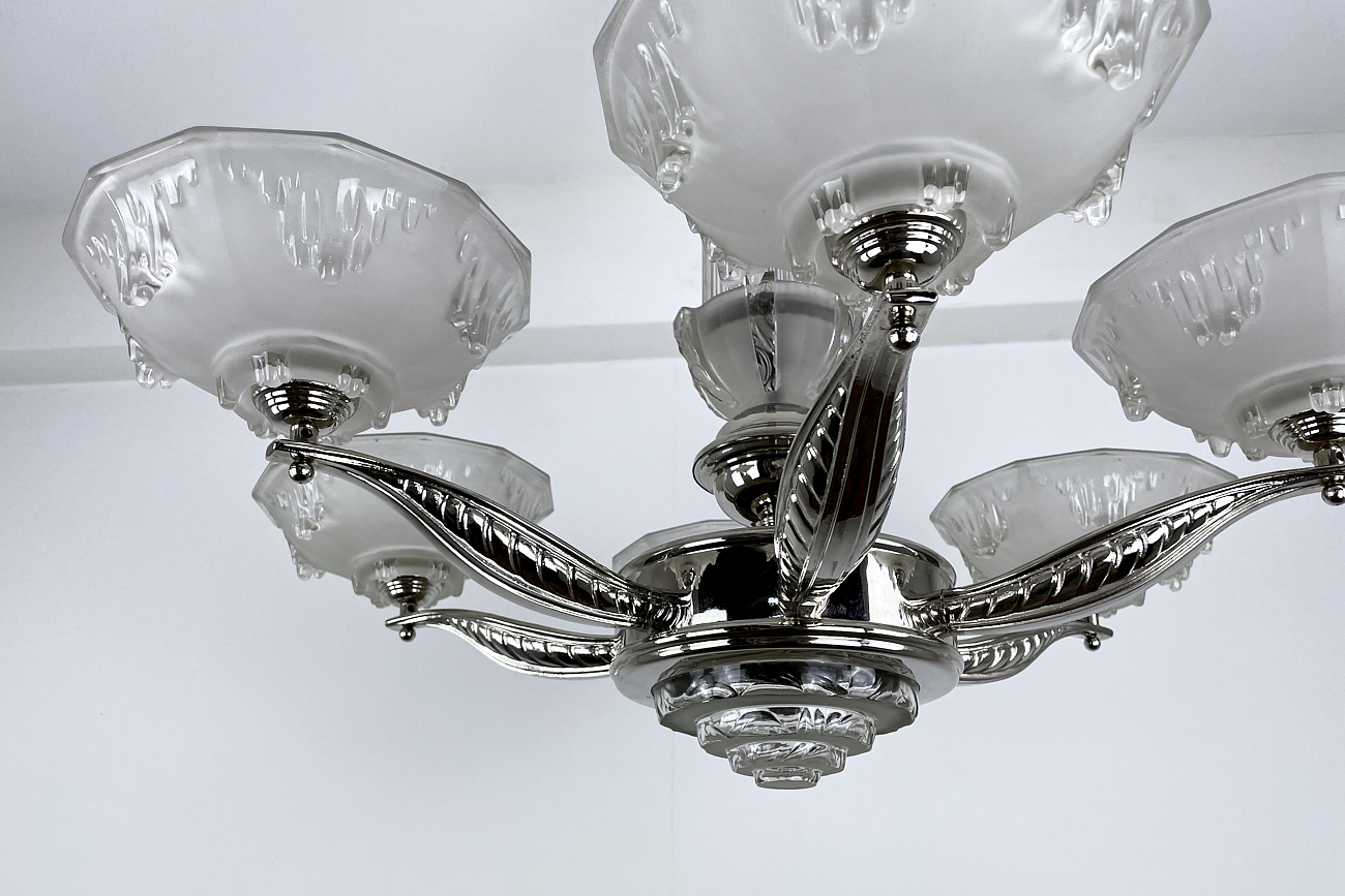 Art Deco ceiling light / chandelier with glass France around 1925, newly chromed