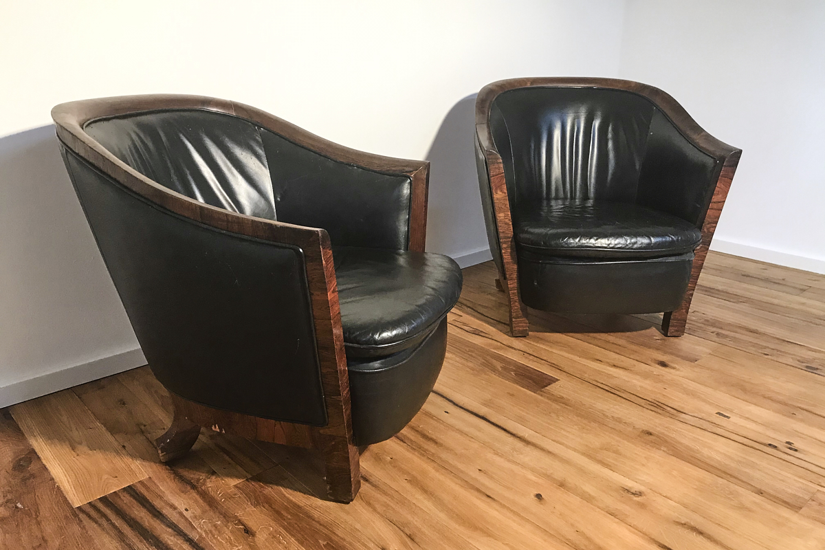Art Deco armchair made of Kingwood and black leather around 1940