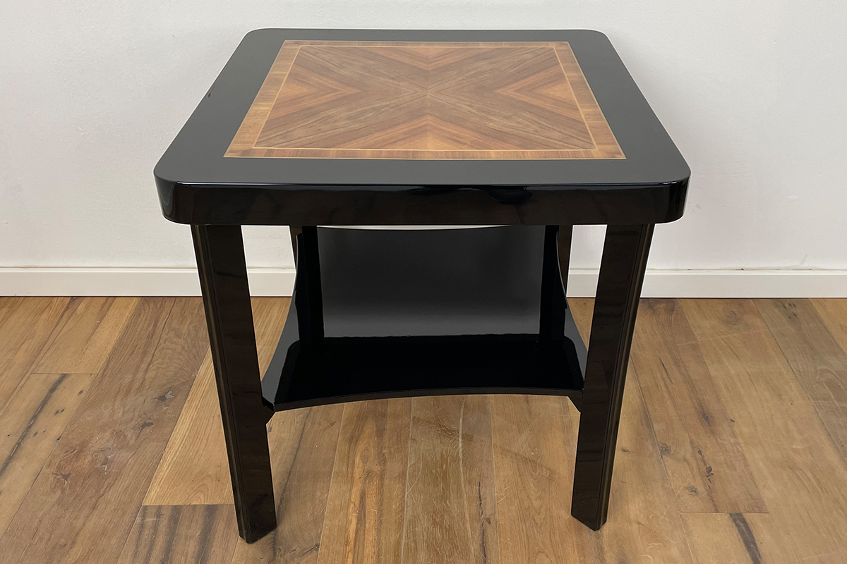 Art Deco Sidetable with Walnut and Black Piano Lacquer