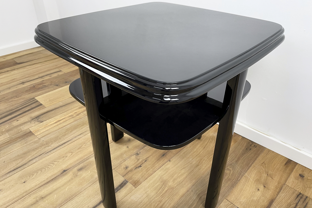 Art Deco Sidetable around 1935 from Germany in highgloss black Lacquer